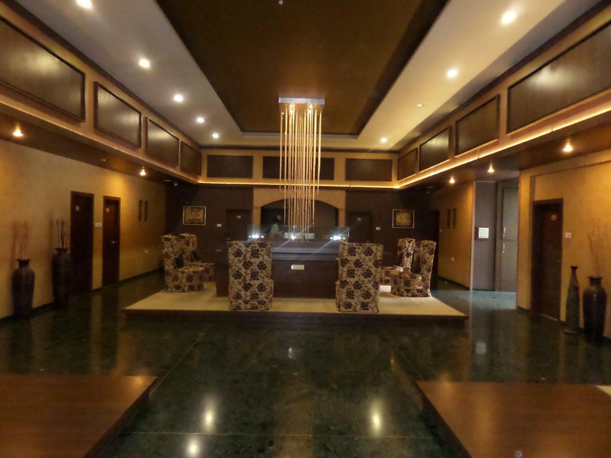 Matrix Inn Pune Zewnętrze zdjęcie