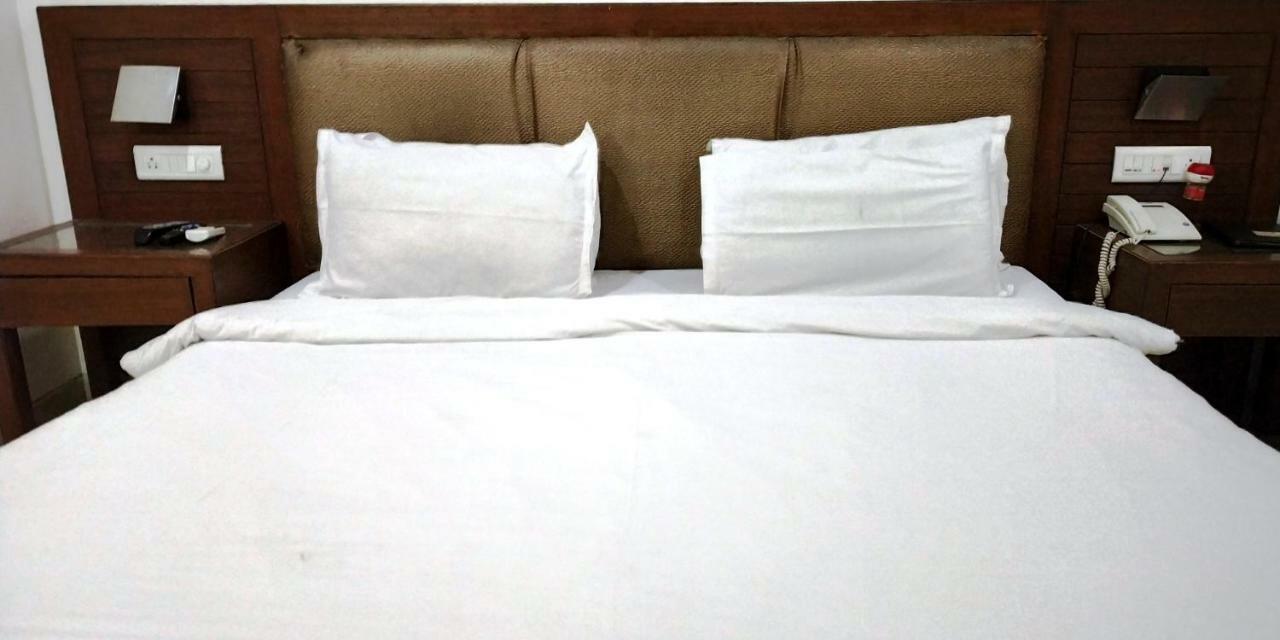 Matrix Inn Pune Zewnętrze zdjęcie