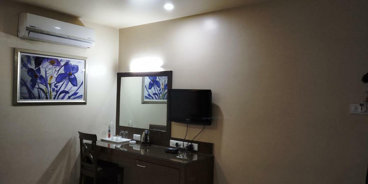 Matrix Inn Pune Zewnętrze zdjęcie