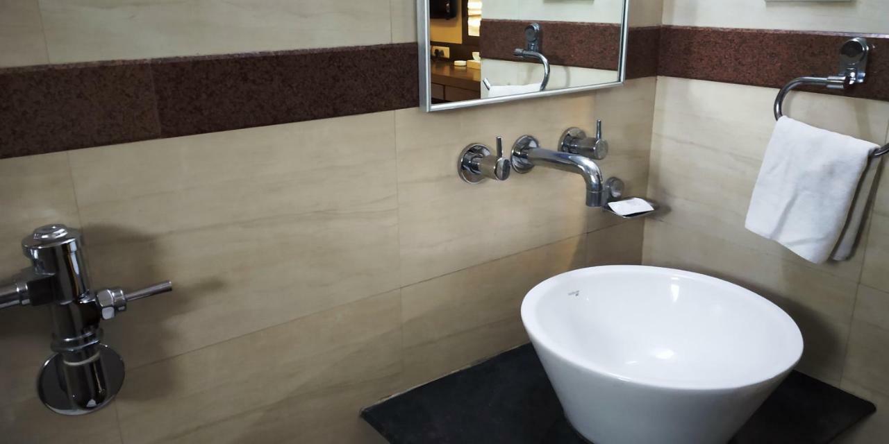 Matrix Inn Pune Zewnętrze zdjęcie