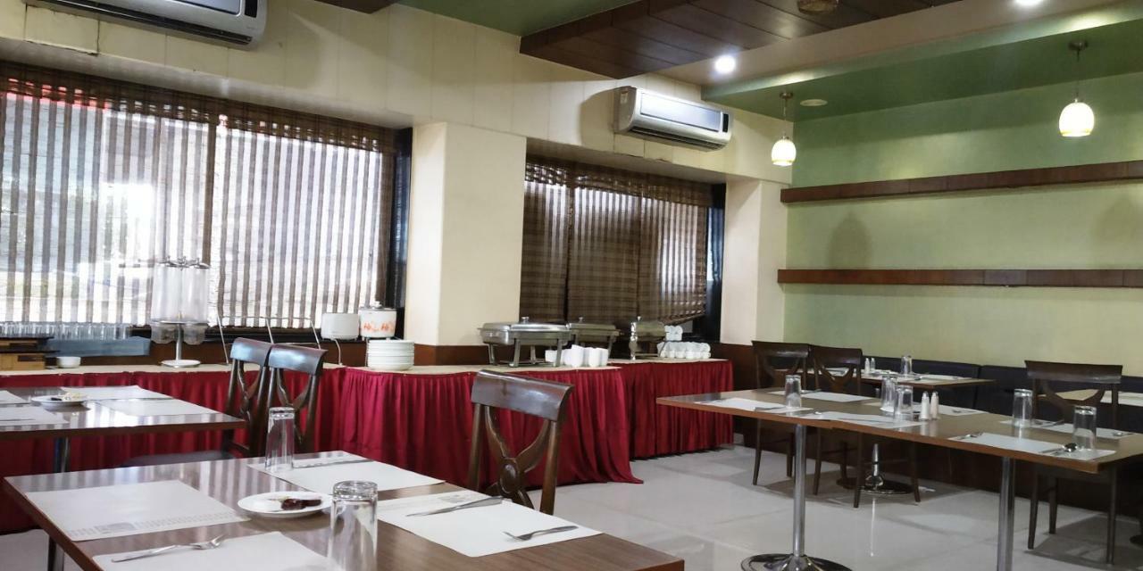 Matrix Inn Pune Zewnętrze zdjęcie
